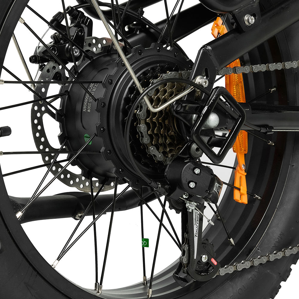 PIXAR Ride rear-hub motor, Shimano drivetrain and disc brake